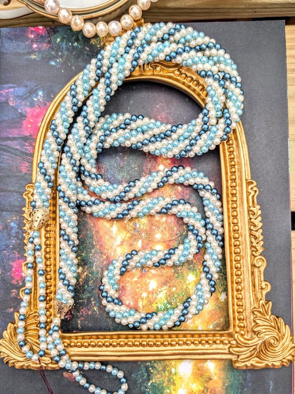 Vintage Blue & White Beaded Lariat Style Necklace